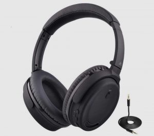 gifts for introverts headphones