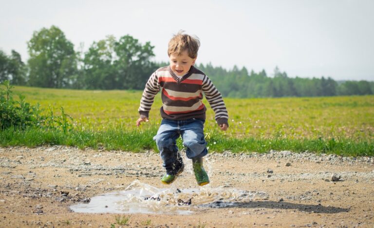 How to Cope When You’re an Introverted Parent of a Highly Active Child