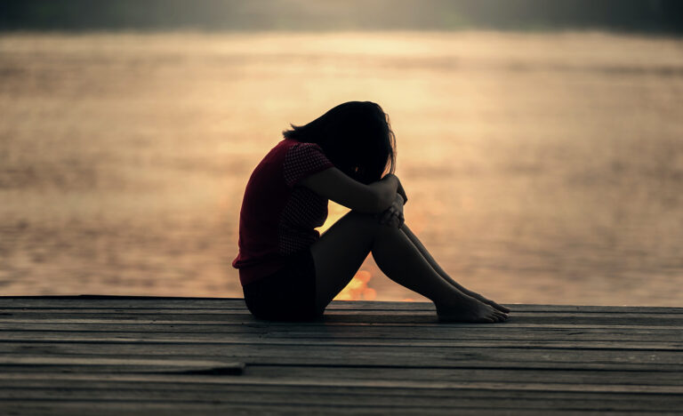 7 Ways to Cope With Grief as an Introvert