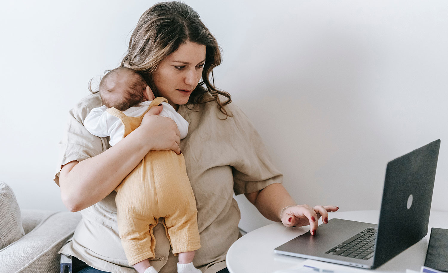 An introverted parent trying to work and care for her baby
